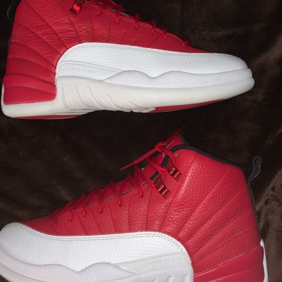 Air Jordan 12 Retro ‘Gym Red’ - Picture 4 of 5